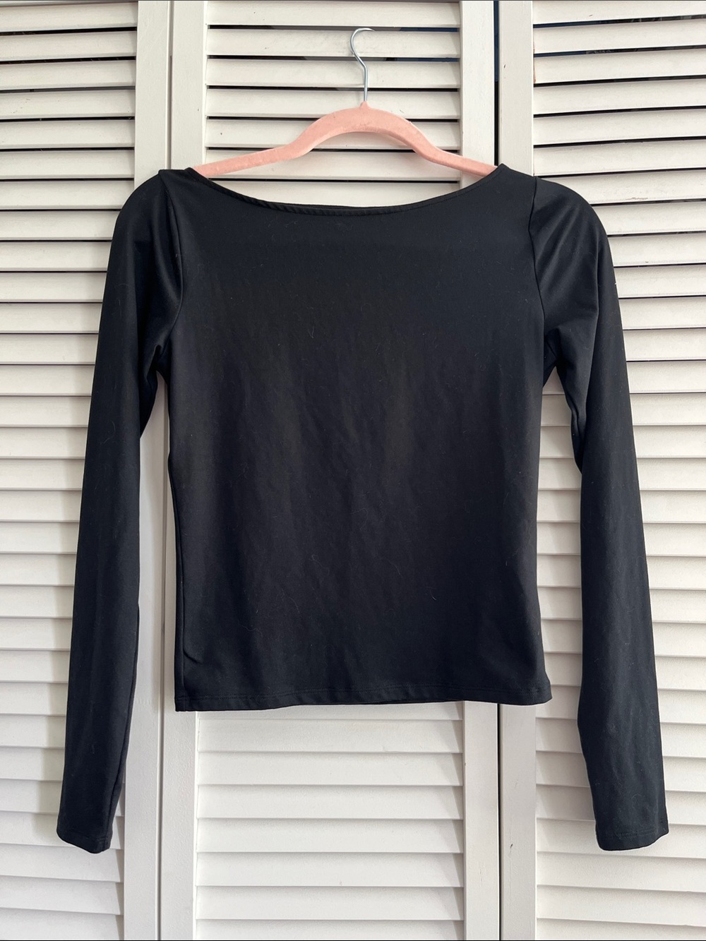 Hollister Women’s Black Long-Sleeve